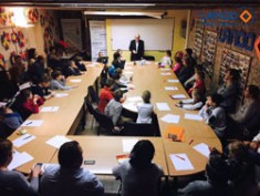 Если ребенок учит уроки до ночи, научите его быстро запоминать.