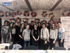 Kur iet izglītoties pēc skolas? Atsauksmes par programmu “Profesionālā orientācija pusaudžiem”, kā noteikt intereses.