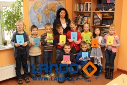 1 класс - развивающая программа - ”Обучение без мучений”.