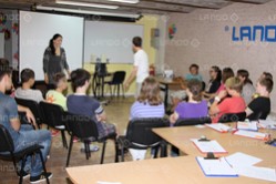 Курс  ораторов для подростков в Риге в Lando. Отзывы и результаты