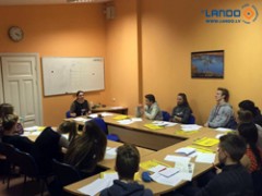 LANDO Mācību centrs, pusaudžu atsauksmes par kursu “Profesionālā orientācija. Par ko mācīties”.